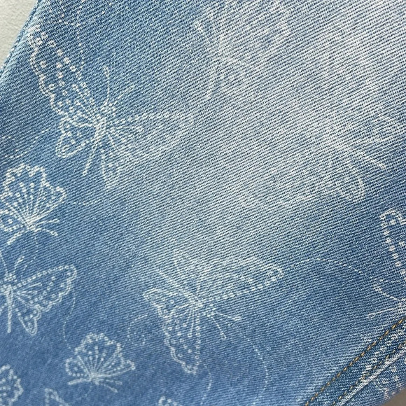 CREAM Mason Butterfly Cropped Shape Fit Jeans Blue Light Wash Mid Rise Fray 30 - Picture 5 of 13